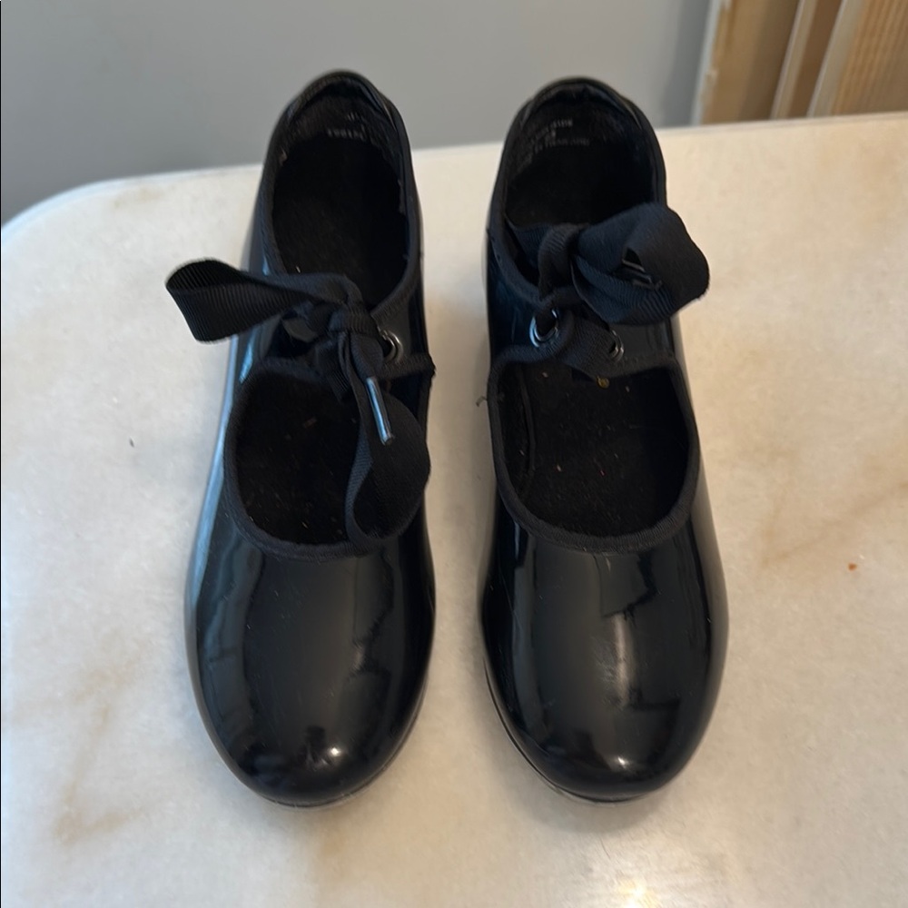 Black Patent Leather Tap Shoes with Ribbon Laces